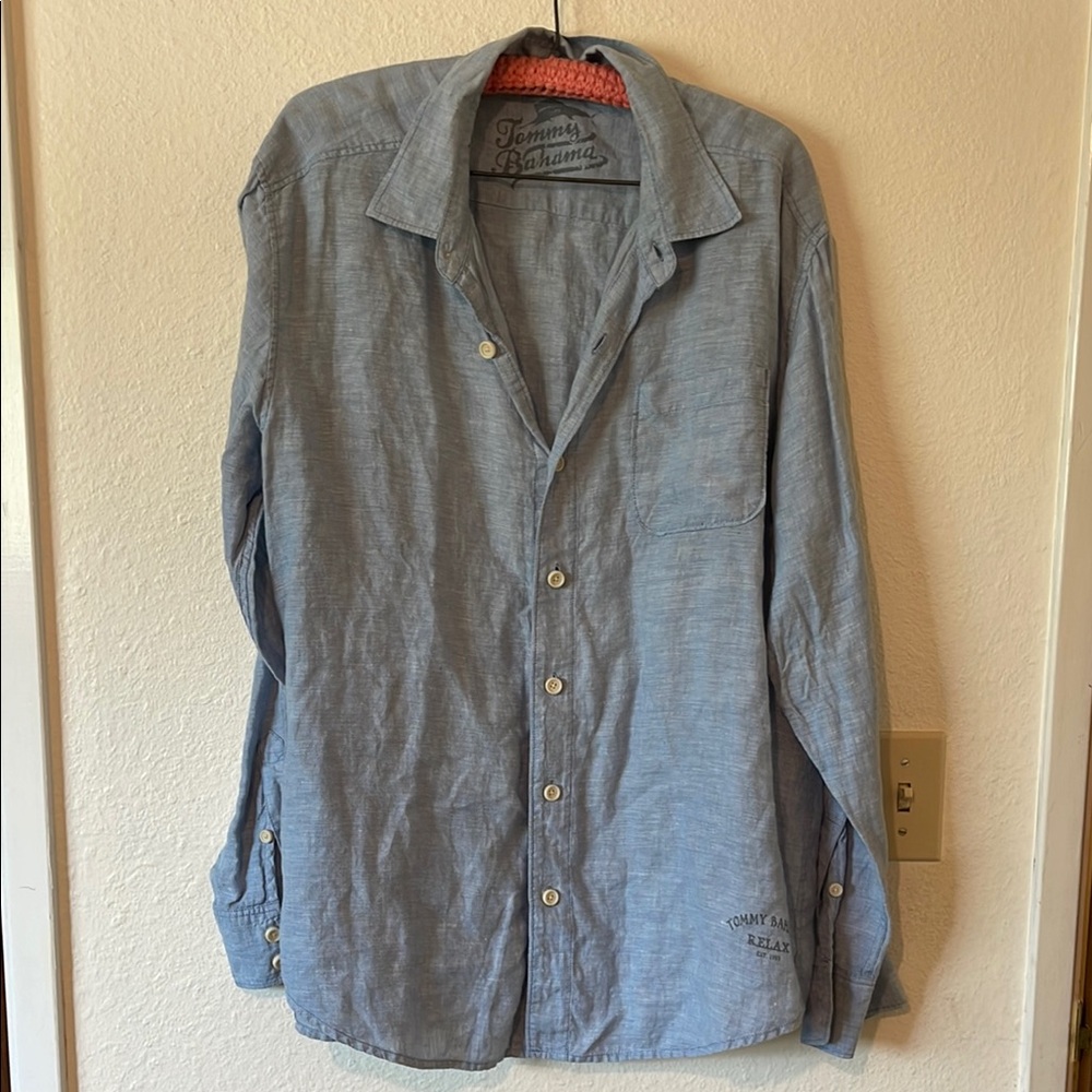 Tommy Bahama Blue Men's linen button down shirt L